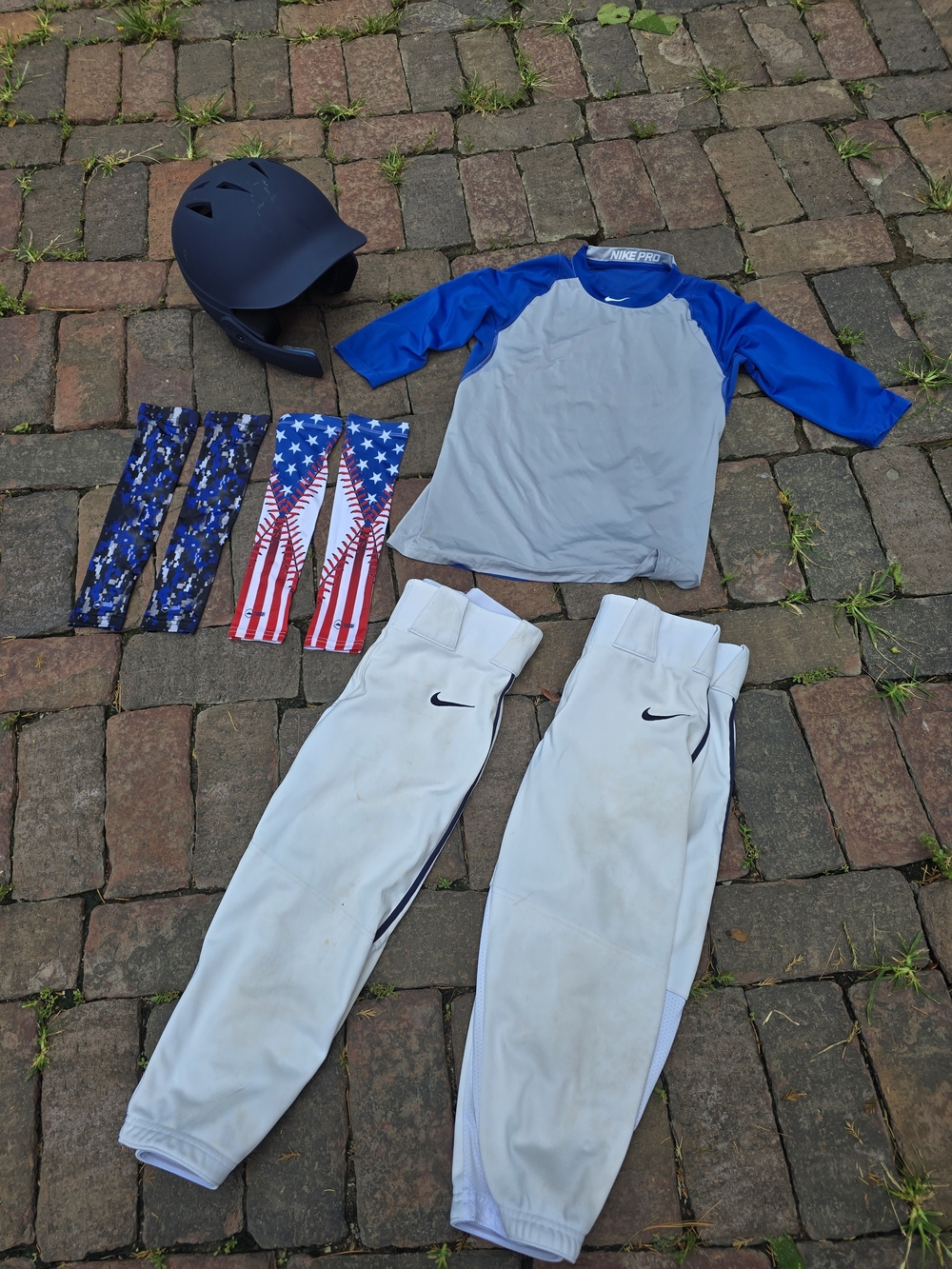 Nike Baseball Bundle 2 Nike Knee Length Pants Nike Pro Tee Arm Sleeves Helmet